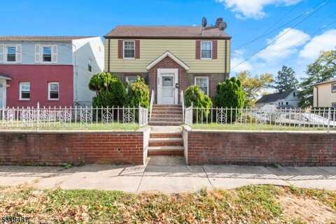 1521 Leslie St, Hillside, NJ 07205