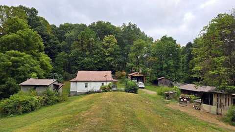 7828 Stephenson Basin Road, Mullens, WV 25928