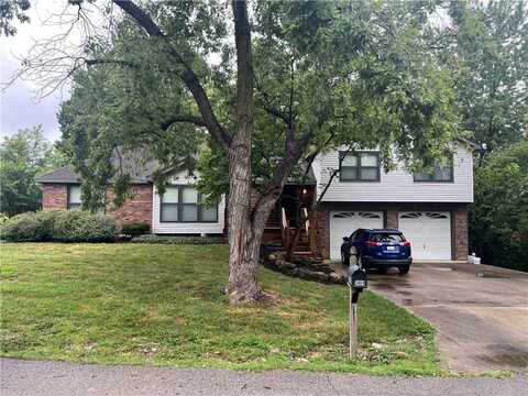 5404 N Central Street, Gladstone, MO 64118