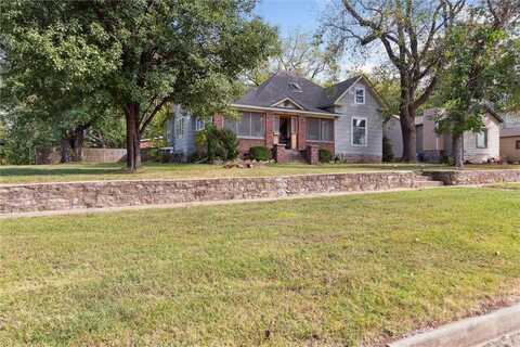 202 S Garfield Avenue, Chanute, KS 66720