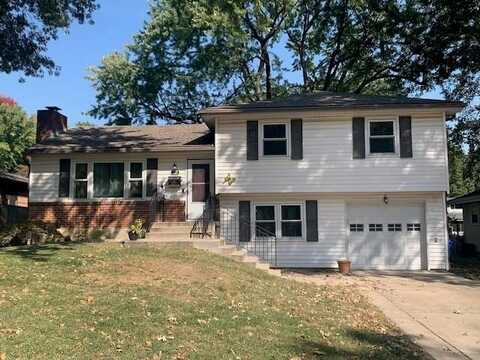 9327 Hayes Drive, Overland Park, KS 66212