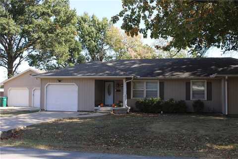 104 N Crawford Street, Frontenac, KS 66763