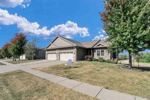 1377 Copper Mountain Dr, NorthLiberty, IA 52317