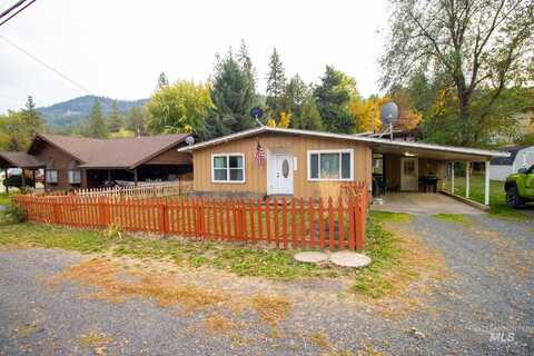 11750 Hartford Ave, Orofino, ID 83544