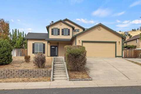 7649 Andrew Drive, Klamath Falls, OR 97603