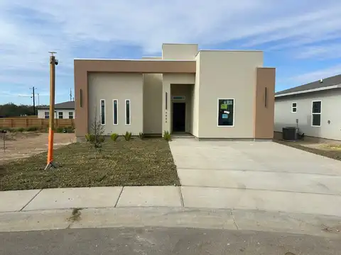 5822 Rosendo B. Ancira Dr, Laredo, TX 78046