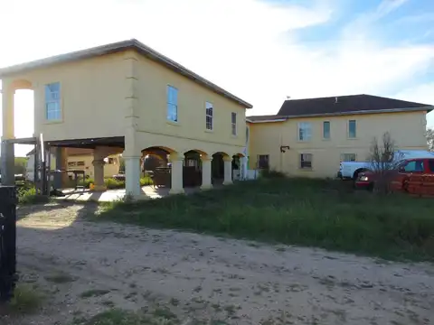 457 Ranch Rd 7150G, Laredo, TX 78043