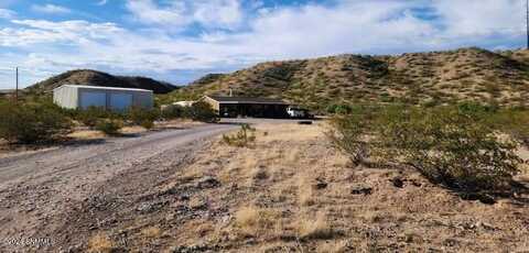 43 Mesa View Road, Caballo, NM 87931