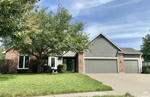 1032 Stonecreek Drive, Lawrence, KS 66049