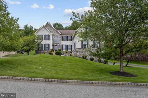 16 STRICKLAND WAY, GLEN MILLS, PA 19342