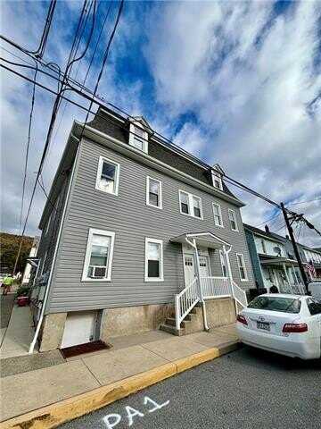 631 Pen Argyl Street, Pen Argyl, PA 18072