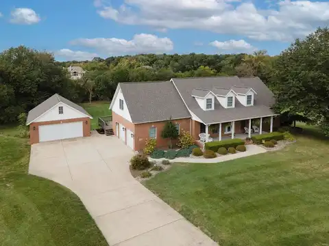 125 Mayflower Court, Highland, IL 62249