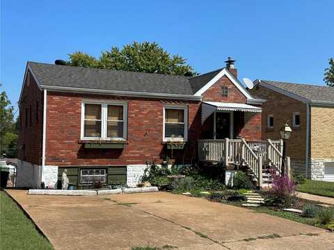 653 Bellsworth Drive, Saint Louis, MO 63125