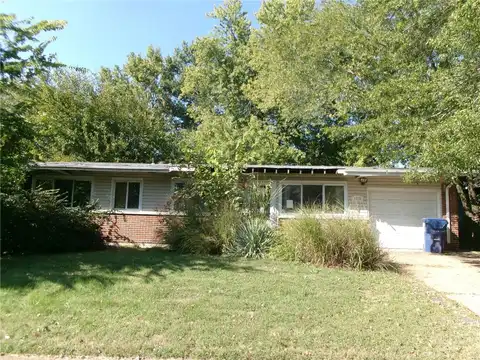 1315 Hialeah Place, Florissant, MO 63033