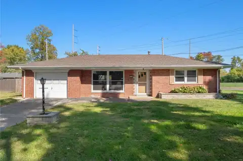 105 Barrington Drive, Belleville, IL 62223