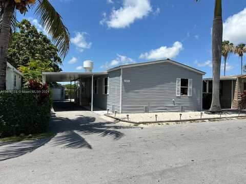 100 NE 6th Ave, Homestead, FL 33030