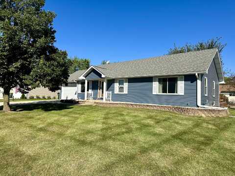 1902 Sunset Dr, Twin Lakes, WI 53181