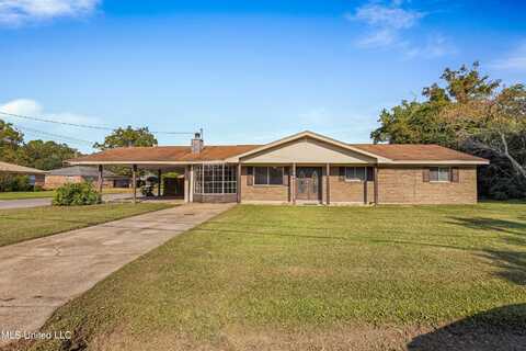 298 N Burke Avenue, Long Beach, MS 39560