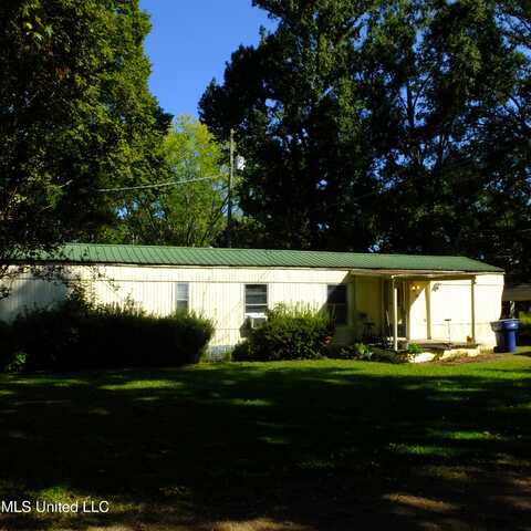 74 Bird Lane, Sardis, MS 38666