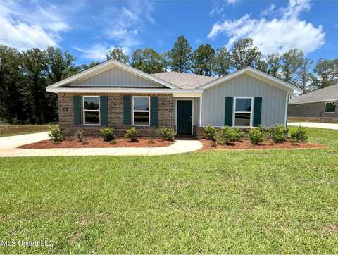 118 Kings Crossing Drive, Lucedale, MS 39452