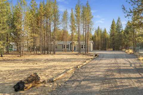 16185 South Drive, La Pine, OR 97739