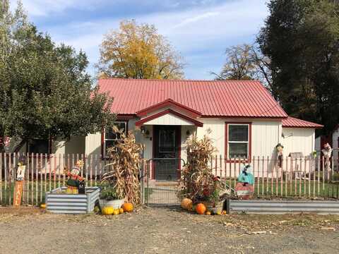 225 S FORK Road, Dayville, OR 97825