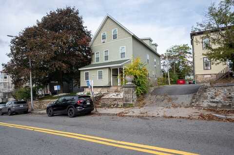 83 Prospect St, Worcester, MA 01605