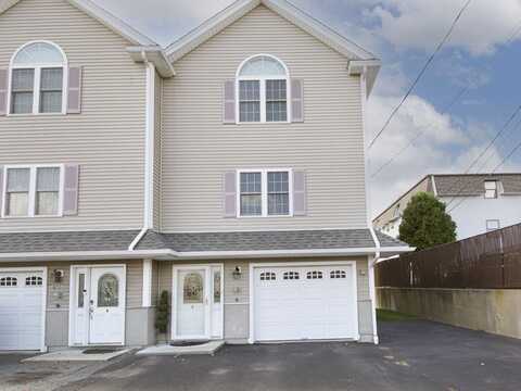 651-c Plantation St, Worcester, MA 01605