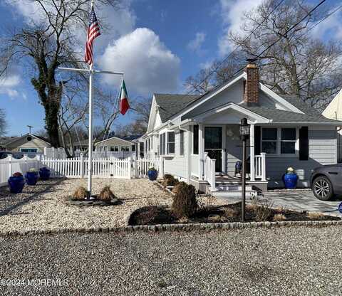 224 Grover Road, Toms River, NJ 08753