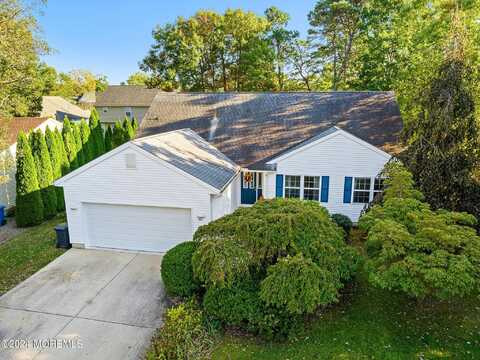 133 Wave Road, Manahawkin, NJ 08050