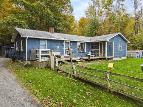 1289 River Road, Bucksport, ME 04416