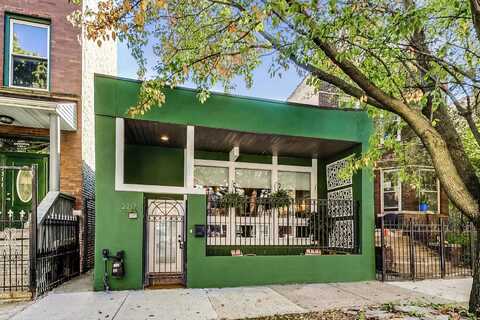 3313 W Hirsch Street, Chicago, IL 60651