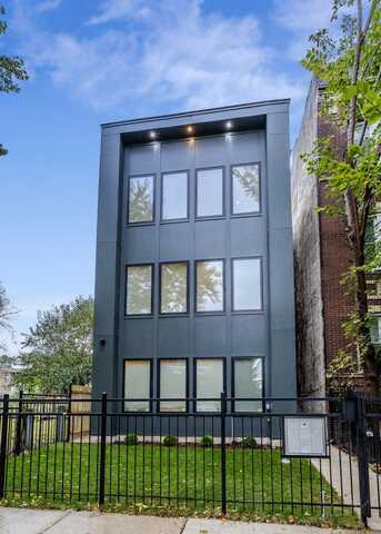 6031 S Vernon Avenue, Chicago, IL 60637