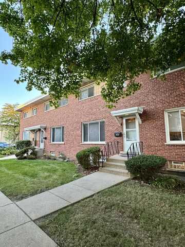 425 E Lincoln Street, Mount Prospect, IL 60056