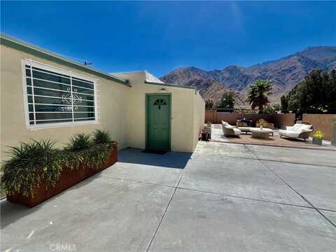 15845 La Vida Drive, Palm Springs, CA 92262