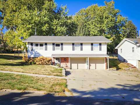 607 N 10th, Norfolk, NE 68701