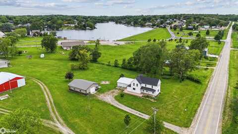 1770 328th Avenue, Brooklyn, IA 52211