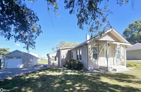 515 15Th Avenue E, Oskaloosa, IA 52577