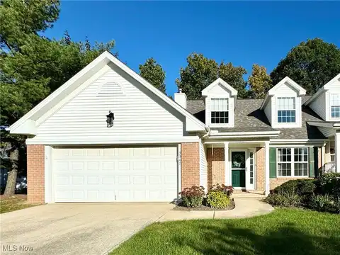 3347 Reserve Drive, Cuyahoga Falls, OH 44223