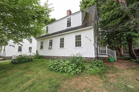 129 Concord Way, Portsmouth, NH 03801