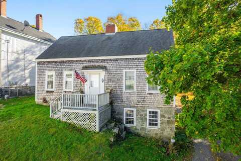 2 Mount Pleasant Street, Newmarket, NH 03857