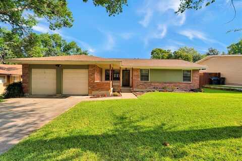 3404 Cromart Avenue, Fort Worth, TX 76133