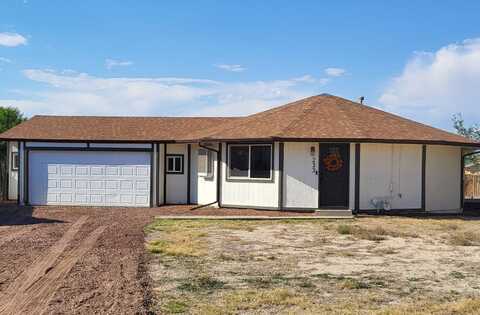 233 E Maheer Ct, Pueblo West, CO 81007