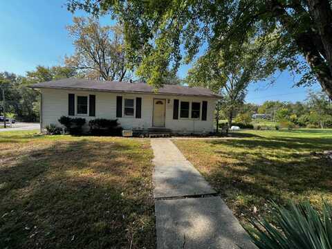 908 S Washington, Maysville, MO 64469