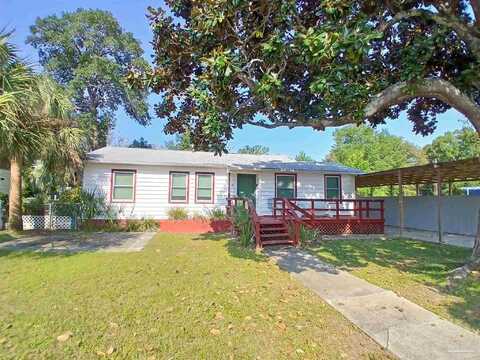 111 SE Syrcle Dr, Pensacola, FL 32507