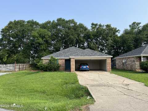 200 Armentine Cove, Breaux Bridge, LA 70517