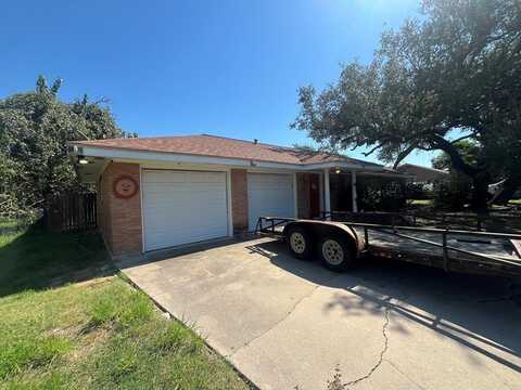 810 White Wing, ROCKPORT, TX 78382