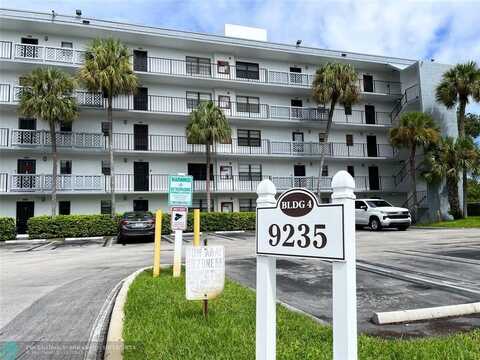 9235 SW 8th St, Boca Raton, FL 33428