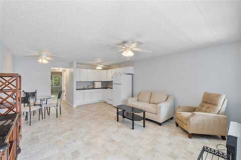 518 Durham R, Deerfield Beach, FL 33442