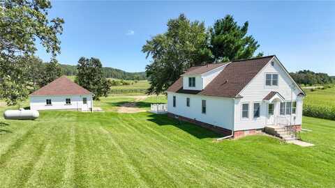 N9349 County Road FF, Hixton, WI 54635